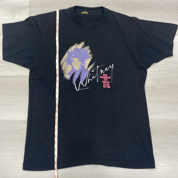 Vintage 1987 Whitney Houston The Moment of Truth Concert Graphic T-Shirt - Picture 15 of 16
